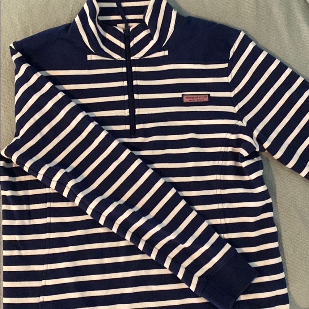Navy and white stripe vineyard vines pullover